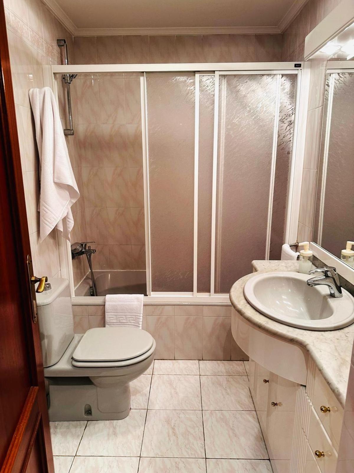En Pleno Centro Con Parking Incluido Atuaire Apartment