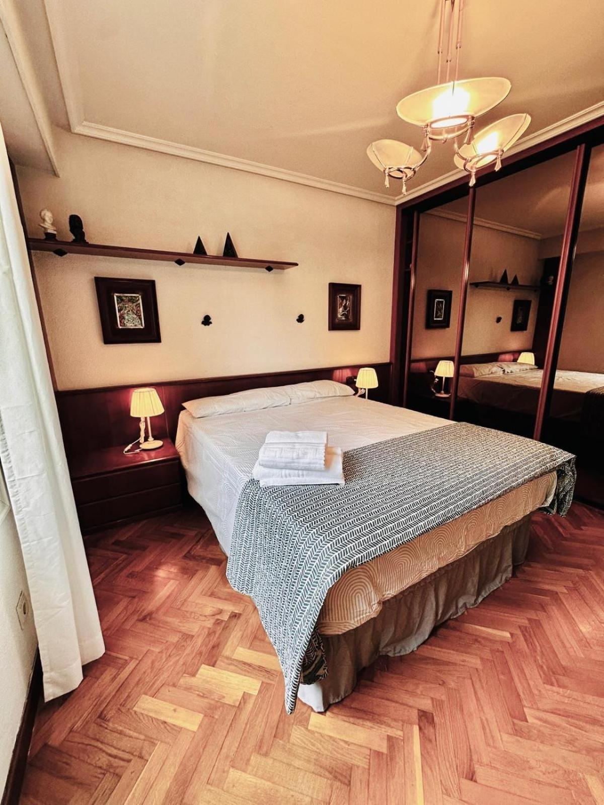 Apartment En Pleno Centro Con Parking Incluido Atuaire Zarautz